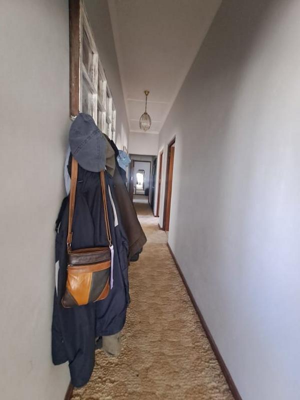 3 Bedroom Property for Sale in Sandbaai Western Cape